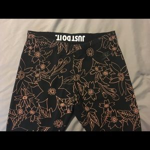 Size medium Nike floral leggings
